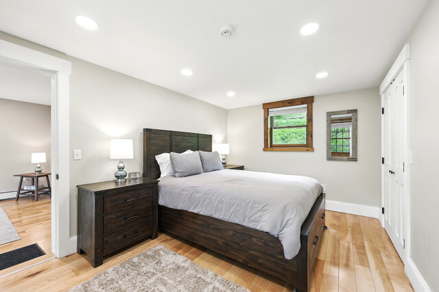 Image 2 for Concord Apartment