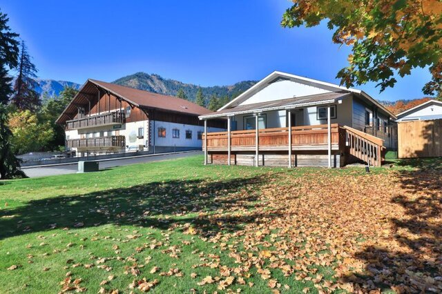 Image 1 for Downtown Leavenworth Front Street Home