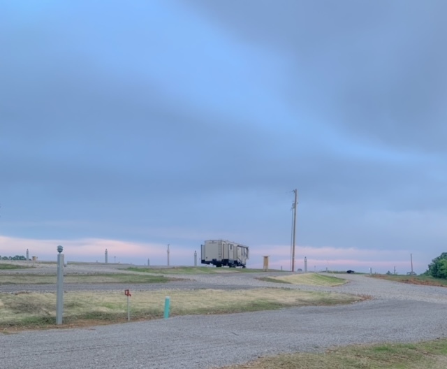 Image 1 for 07) Pull Through/ Full Hook Up