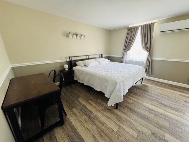 Image 1 for Room 9