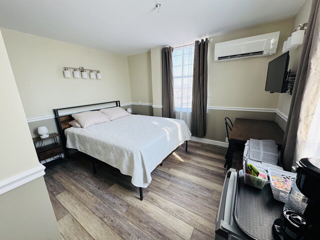Image 1 for Room 10