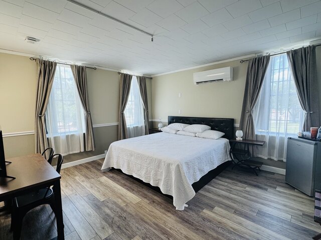 Image 1 for Room 3