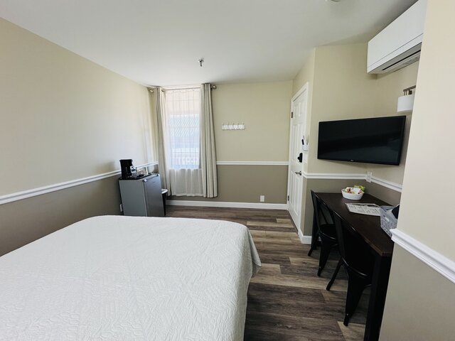 Image 3 for Room 7