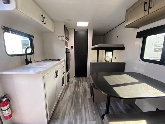 Image 6 for 2026 jayco
