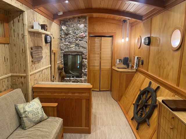 Image 2 for The Castaway