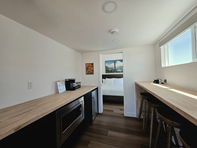 Image 7 for Casita Cabins 400