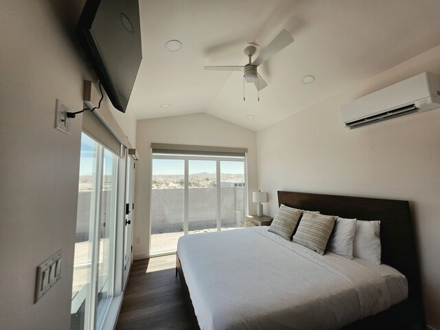 Image 1 for Casita Cabins 200