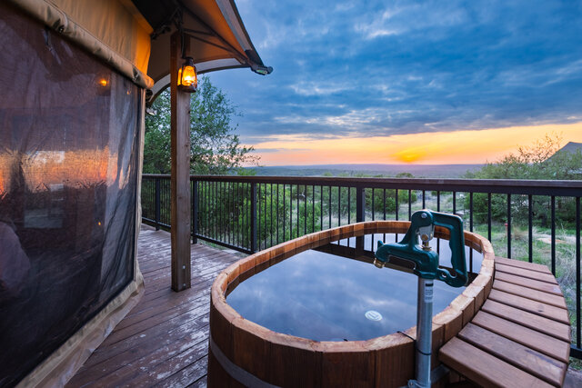 Image 3 for Studios w/ Soaking Tub