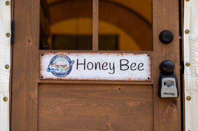 Image 7 for "Honey Bee" Glamping Wagon