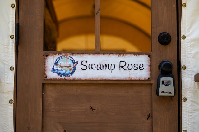 Image 4 for "Swamp Rose" Glamping Wagon