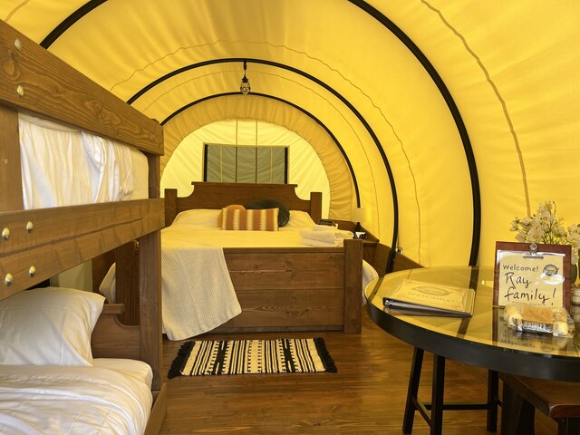 Image 10 for "Dogwood" Glamping Wagon