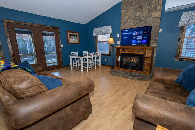 Image 2 for 102 - 141 Twin Falls Duplex Both Levels Combined Cabin 141