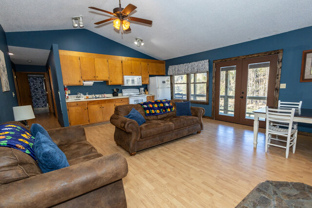 Image 4 for 102 - 141 Twin Falls Duplex Both Levels Combined Cabin 141