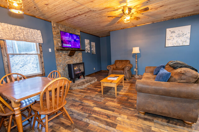 Image 13 for 102 - 141 Twin Falls Duplex Both Levels Combined Cabin 141