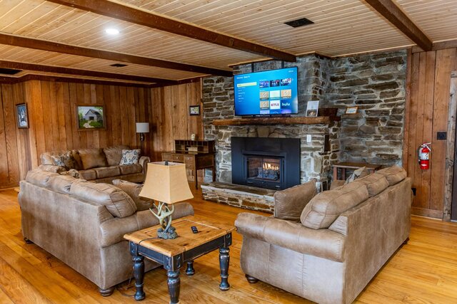 Image 2 for 105 - 18 Valley Lodge Cabin 18