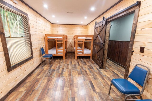 Image 4 for 110 - 34 The Bunkhouse Cabin 34