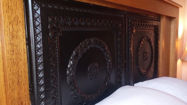 Image 6 for King Room @ Iron Horse