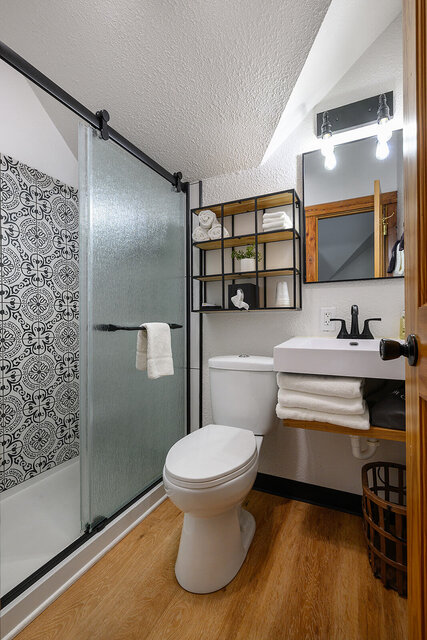 Image 6 for Preston Suite & Treetop Deck @ The Resort