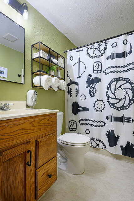 Image 7 for Rushford Suite w Private Deck @ The Resort