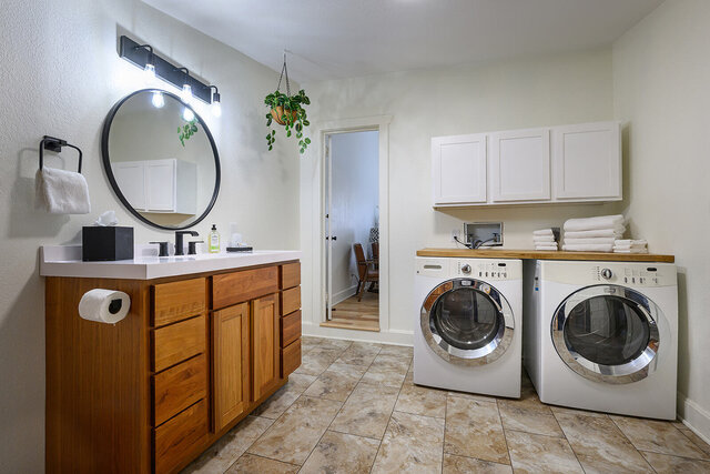 Image 8 for Mayoral Deluxe Downtown Suite @ Paddle On