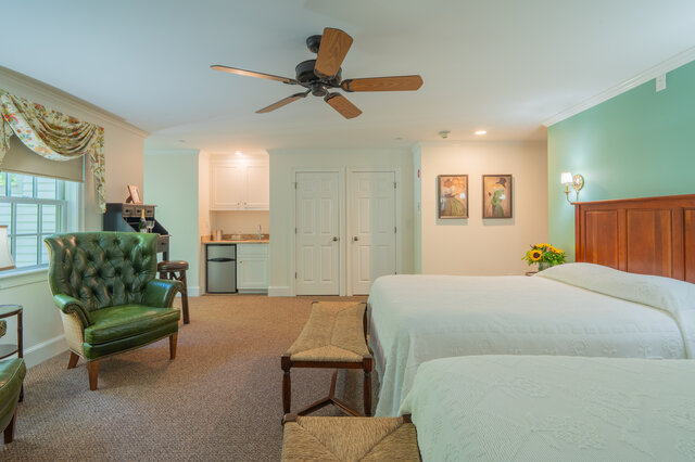 Image 3 for Leeward Stateroom - Winstead Inn