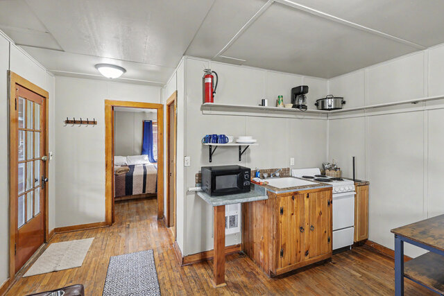 Image 7 for Medium Cabin #8