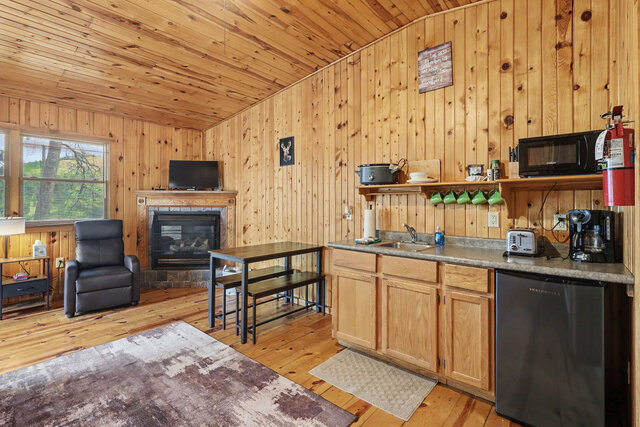 Image 8 for Cedar Cabin