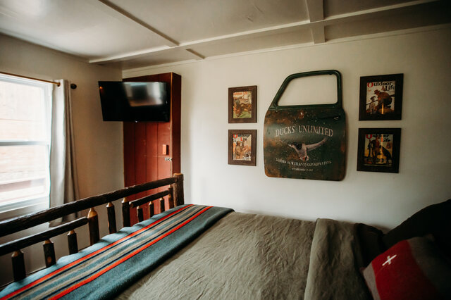 Image 2 for Deluxe Cabin