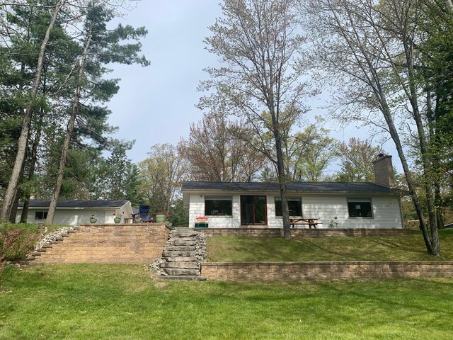 Image 4 for River House