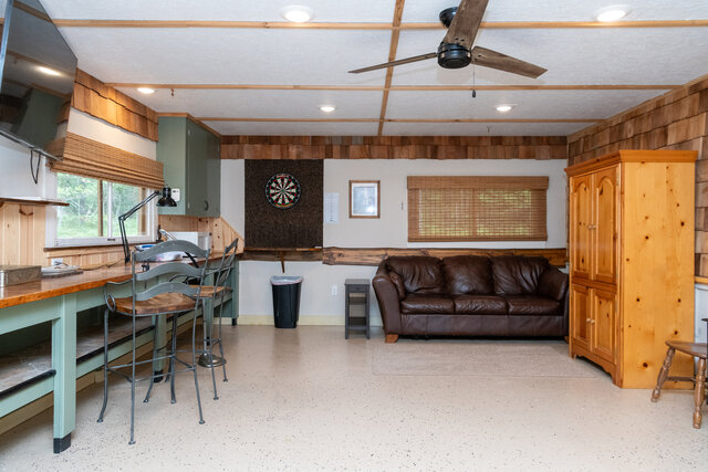 Image 21 for Maggie's Place