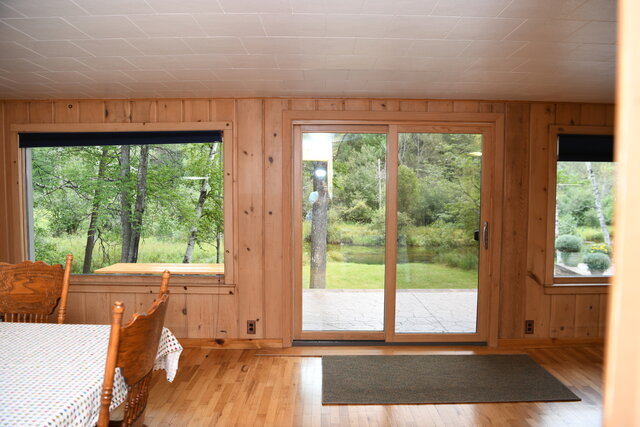 Image 18 for River House