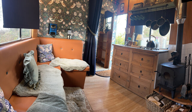 Image 8 for Big John The Cosy Horsebox