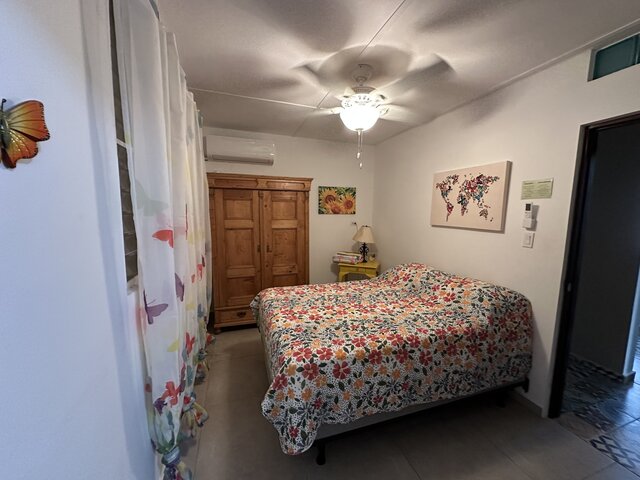 Image 1 for Butterfly Room