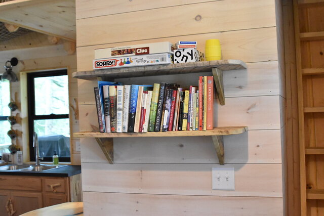Image 7 for Tajar Treehouse
