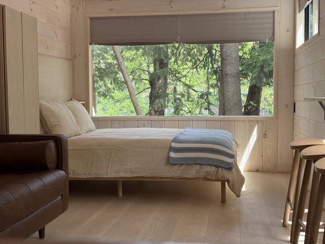 Image 8 for Chestnut Tiny Cabin