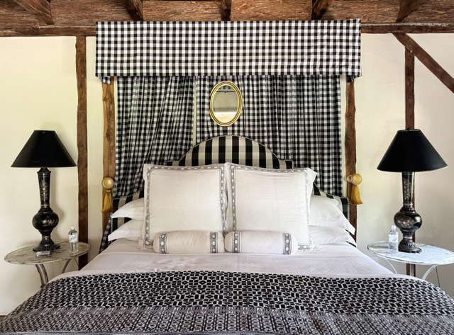 Image 2 for 208A (Classica Room)