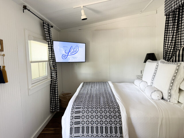 Image 3 for 206B (Studio Room)