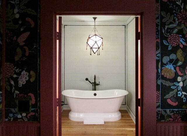 Image 8 for 200B Lodge Luxury Suite