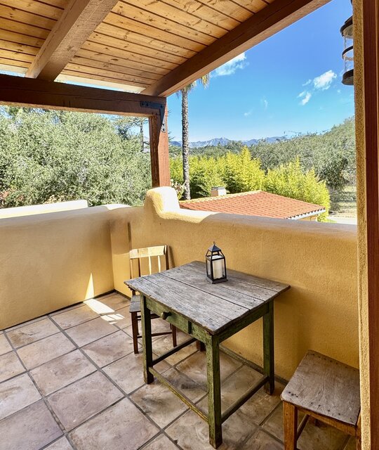 Image 5 for Deluxe King Balcony Suite w/ Kitchen