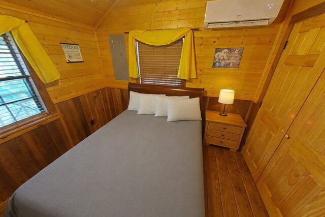 Queen Bed