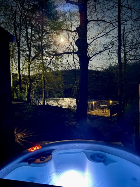 Image 2 for Loft Cabin (Cabin C2)