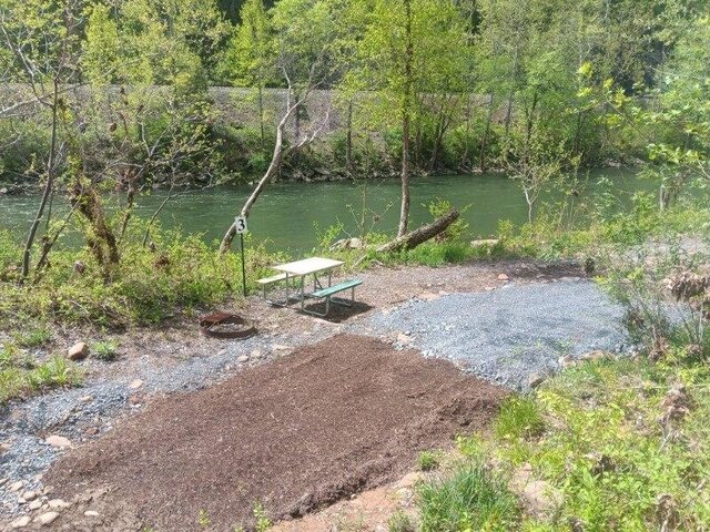 Image 2 for Tent Site 3- riverside - Pop Up friendly