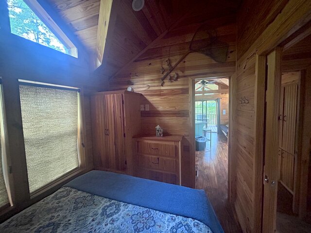 Image 13 for Log Cabin (LC)