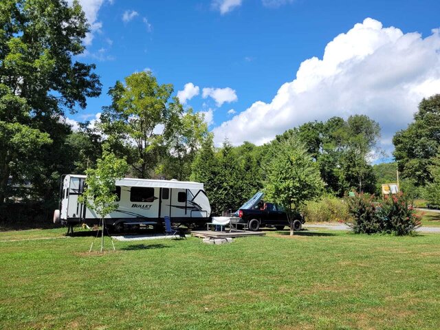 Image 3 for RV site 36 - PULL THROUGH - 100 ft - 30/50 amp