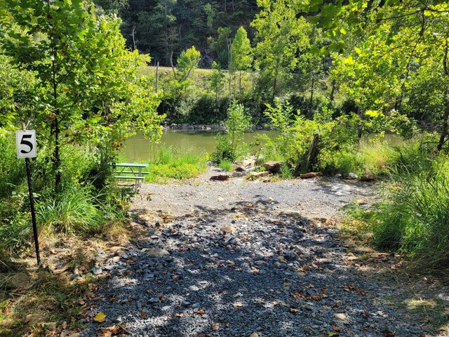 Image 1 for Tent Site 5 - riverside - drive on - 10ft x 10ft