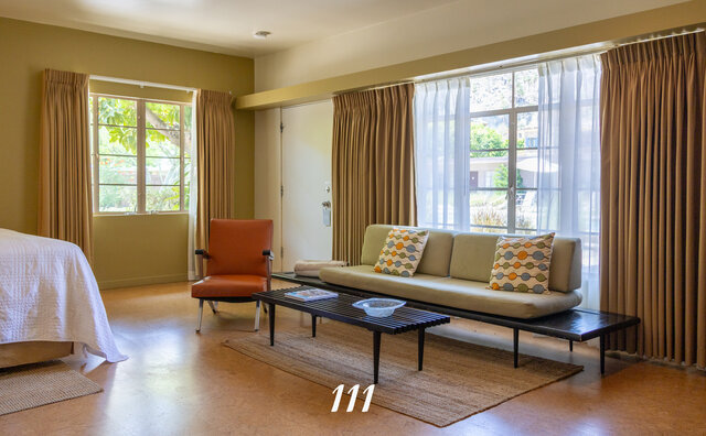 Image 2 for Hideaway Suite