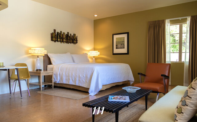 Image 1 for Hideaway Suite