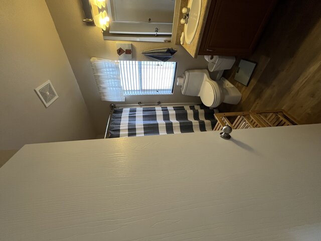 Image 15 for R-A3 Waterfront 2 Bed Rental