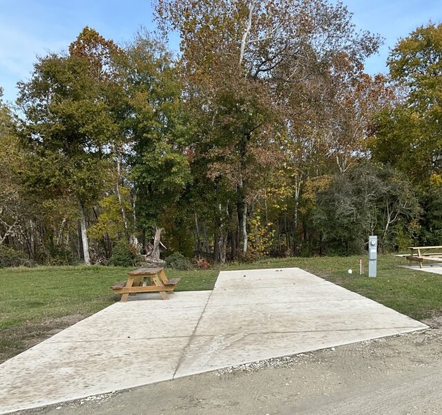 Image 1 for 073 Deluxe RV Site