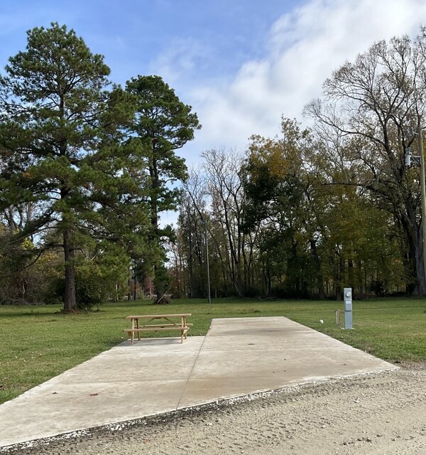 Image 1 for 068 Deluxe RV Site